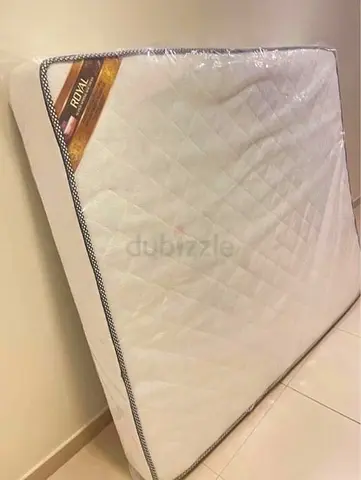160x200cm Queen size mattress. All times delivery available