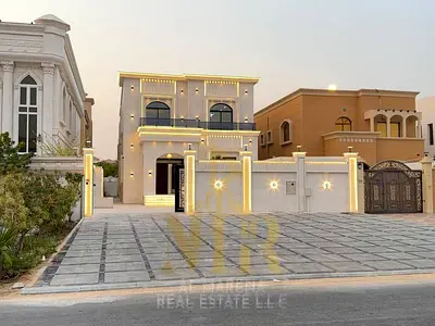 A villa with a price including electricity, water and air conditioning fees on the main street, ready to move in, with a special discount for cash in