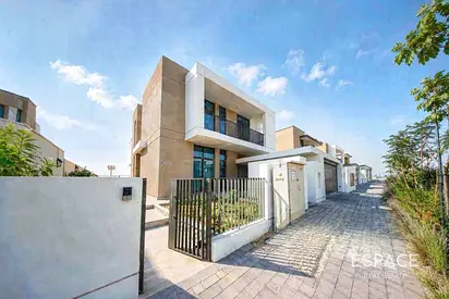 Next To Amenities l Prime Location l Best Priced