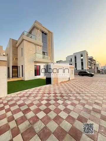 For sale in Al Zahia, Ajman: 6bedrooms, a separate majlis, and a living room.
