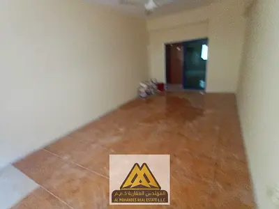 Balcony with an open view * Large area * Amazing price * Free maintenance * Window air conditioning