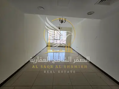 غرفتين وصالة في منطقة المحطة مع بلكون بأطلالة مفتوحة وباركن وجيم مجاني تشطيب حديث وموقع مميز قريب من جميع الخدمات برج فخم