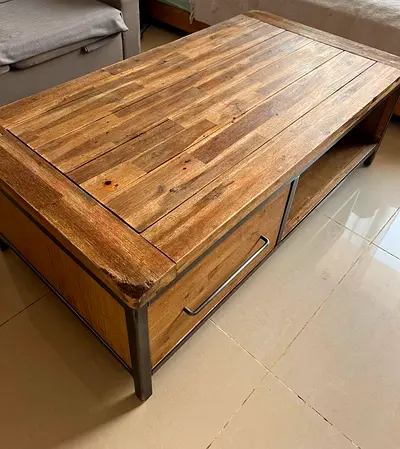 Solid Wood Coffee Table with 2 Storage Drawers - Vintage& Rustic Look