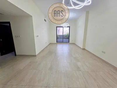 Luxurious Huge 2bhk Flat Available With Kitchen Appliances And Chiller Free