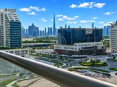 Modern Studio | Balcony | Stunning Burj Khalifa View | 4 Cheques