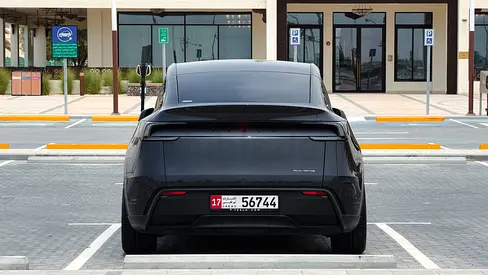 Tesla Model Y Premium Long Range All-Wheel Drive موديل 2025 (مواصفات خليجية)
