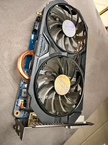 Gigabyte Windforce Graphics card 2GB