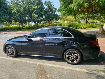 Mercedes-Benz C-Class C200 2020 | GCC Specs | Low Mileage | Pristine Condition