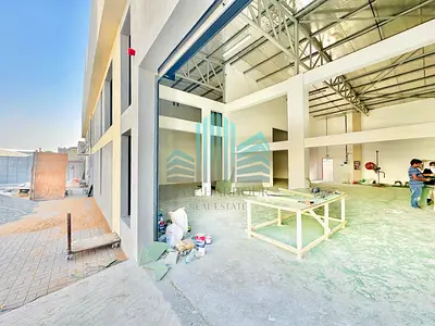 GYM & RESTAURANT ARE WELCOME | BRAND NEW & EASY ACCESS TO MAIN ROAD
