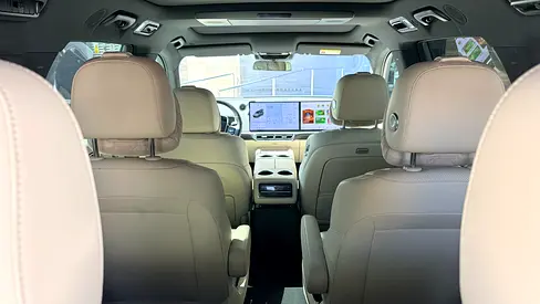 صورة 7 لـ 2023 LI AUTO L9