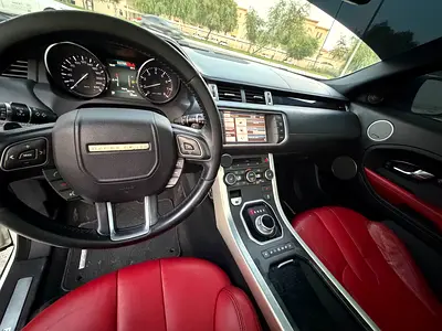 صورة 14 لـ 2012 LAND Rover RANGE ROVER EVOQUE