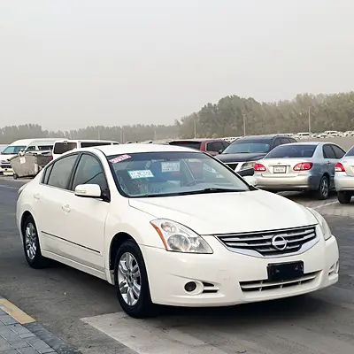Reliable Nissan Altima 2010 | American Specs | Clean Condition