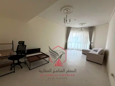 غرفة وصالة 2 حمام مع خزائن في الحائط | تكييف مجاني , شهر مجاني , جيم و مسبح مجاني , حديقة ضمن التاور