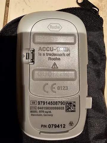 Blood glucose monitor original from Germany and Korea