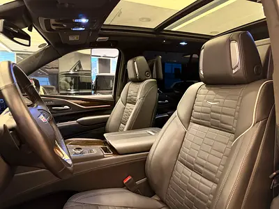 2024 Cadillac ESCALADE 缩略图 10