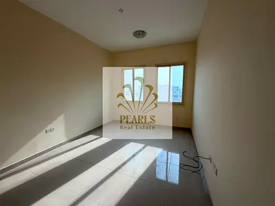 للإيجار السنوي بعجمان - غرفة وصالة في الروضة 2 | حمام | تكييف مركزي | 4-6 دفعات | تأمين مرن | 26 ألف درهم