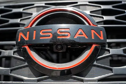 2025 Nissan NAVARA — фото 9