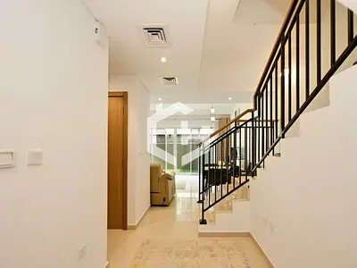 Prime Location | Closed Kitchen | V.O.T.