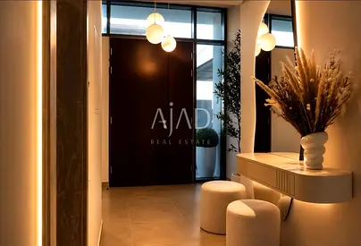 Luxury 5BR Villa | Private Pool & Elevator | Ready to Move