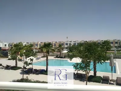 POOL VIEW | BIG BALCONY | BACKYARD GARDEN
