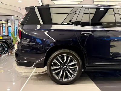 2024 Cadillac ESCALADE 缩略图 2