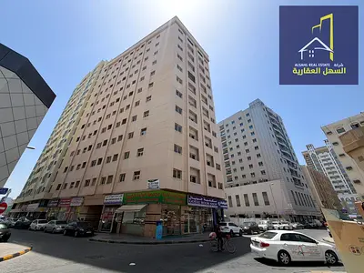 Building for sale in Umm Tarafa area, Sharjah, with an income exceeding 10%