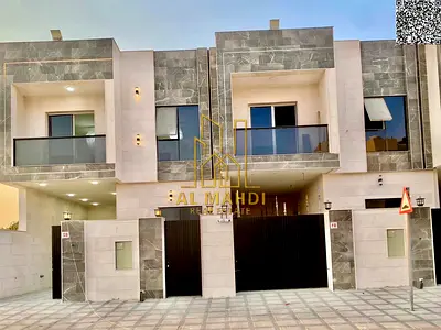 فرصة امتلاك فيلا احلامك تصميم مودرن مع روف و شامل رسوم التسجيل قريبة من المسجد و بسعر قابل للتفاوض