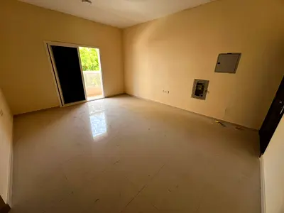 One-bedroom apartment for annual rent in Al Nakheel - second row from Ajman Corniche, in a prime location and close to all services.