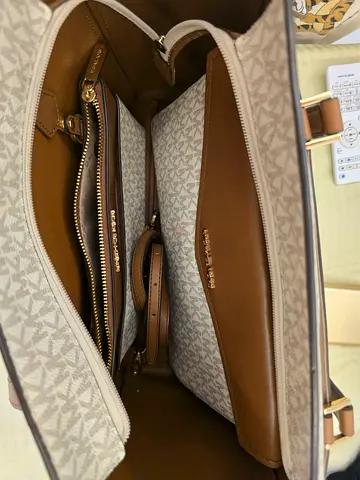 Original Michael Kors Tote Bag – Excellent Condition