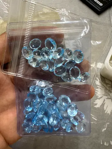 Natural Topaz 100 cts Lots