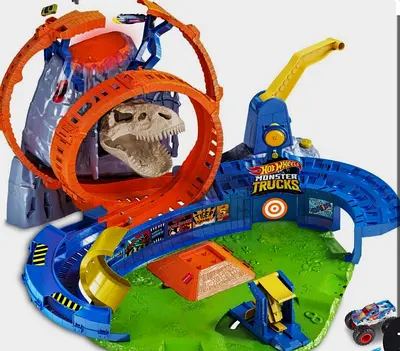 Hot Wheels Monster Trucks, T-Rex Volcano Playset with Lights and Sounds