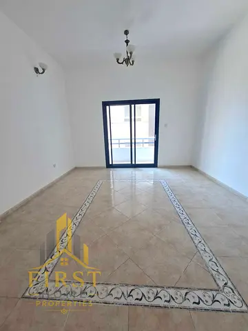 CHILLER FREE 2 BHK JUST 50K PARKING FREE BALCONY WARDROBES READY TO MOVE NEAR BUHAIRA CORNICHE
