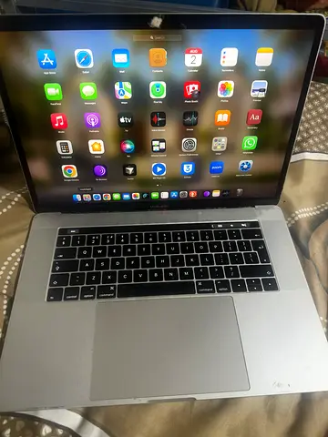 Apple MacBook Pro- 16 GB Ram ,15 inch Touch Bar 2016