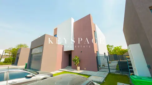 Designer Villa | Elite Community | Resale