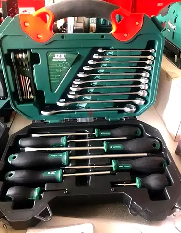JZX 26 HAND TOOLS KIT
