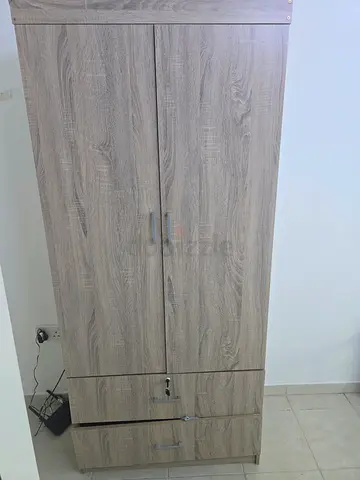 Wardrobe (Cabinet)