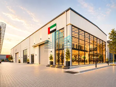 PRIME ROAD FACING SHOWROOM CUM WAREHOUSE | AVAILABLE IN 2 MONTHS | WALKING DISTANCE TO SZR