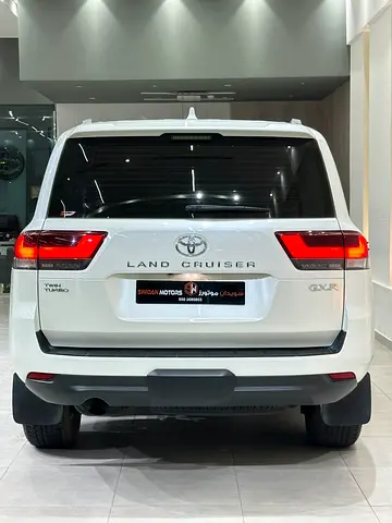 2025 Toyota LAND CRUISER 照片 5