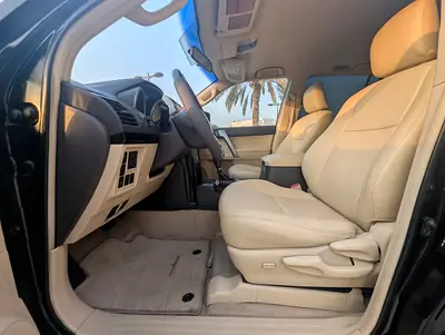 صورة 10 لـ 2016 Toyota PRADO