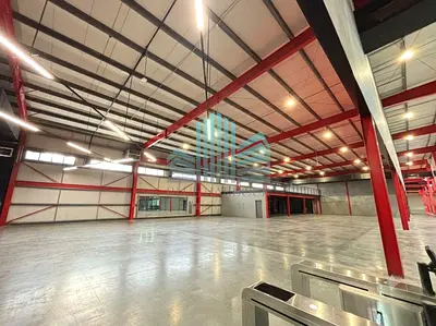 IDEAL FOR SPORTS & RECREATION FACILITIES | EASY ACCESS WITH PARKING SPACES