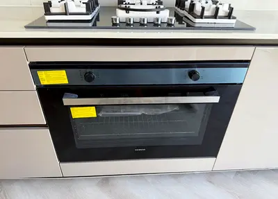 New Brand New Siemens Built-in Top Oven Gas Cooker Range Size 90cm