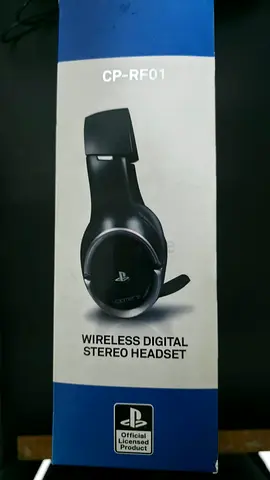 Original 4Gamers CP-RF01 Wireless Digital Stereo Headset for PS3 - Brand New