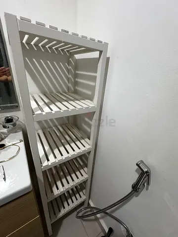 White Wooden Bathroom Storage Shelf / Towel Rack - Good Condition