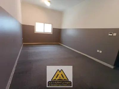 Excellent location | Excellent price | Vibrant area | Close to all amenities | Regular maintenance