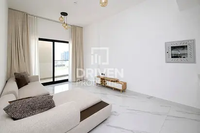 Furnished Apt | Prime Location and Vacant