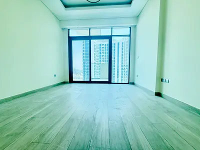 Hot offer // Huge Size Studio Flat Just 47k Rent 4 Cheques & Kitchen Appliances