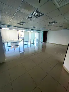 (Attractive terms of rental contract)OFFICE FOR RENT,METROPOLIS TOWER, BUSINESS BAY 828 sqft WITH Gl
