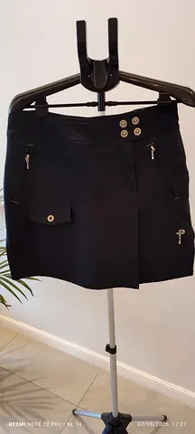 PELLE Golf navy blue Mini Skort with Zip Pockets and Button Detail - Size L