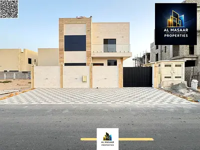 فيلا زاوية شارع و سكة مساحات غرف واسعة السعر شامل رسوم التسجيل و التملك و أمامها مربع أرض حديقة كبيرة. تملك حر لجميع الجنسيات