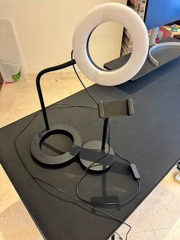 IKEA LANESPELARE ring light with phone holder, USB powered